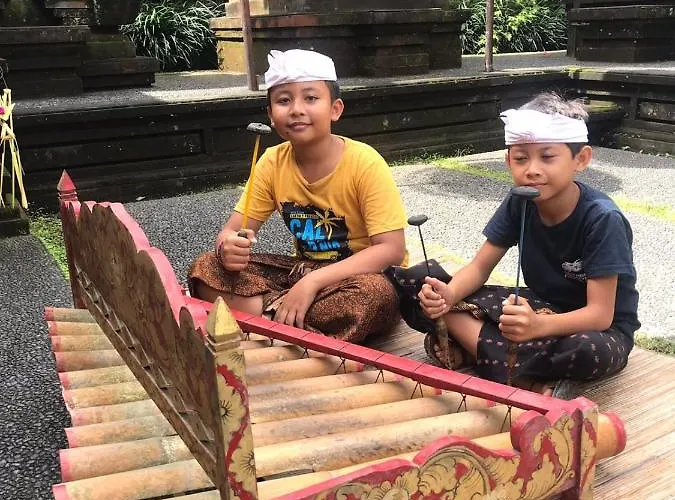 ゲストハウス Arsa Wayan Klungkung